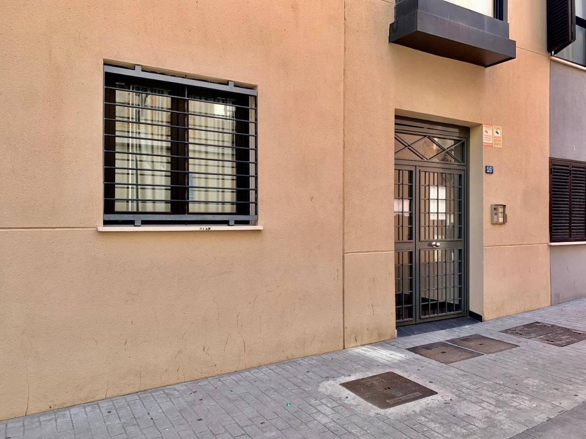 Homely Malaga Refino Loft D4 ภายนอก รูปภาพ