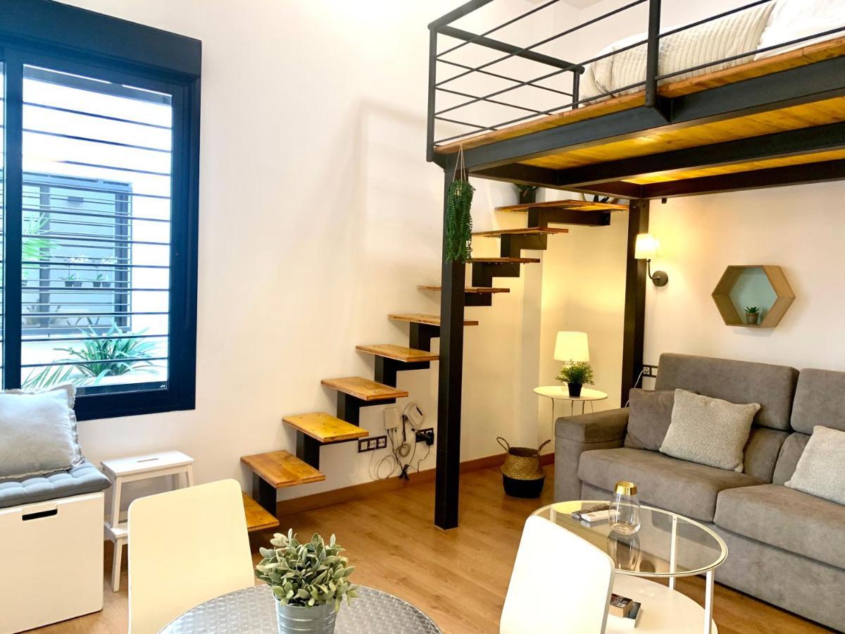 Homely Malaga Refino Loft D4 ภายนอก รูปภาพ