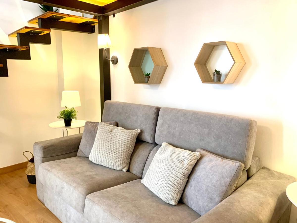 Homely Malaga Refino Loft D4 ภายนอก รูปภาพ