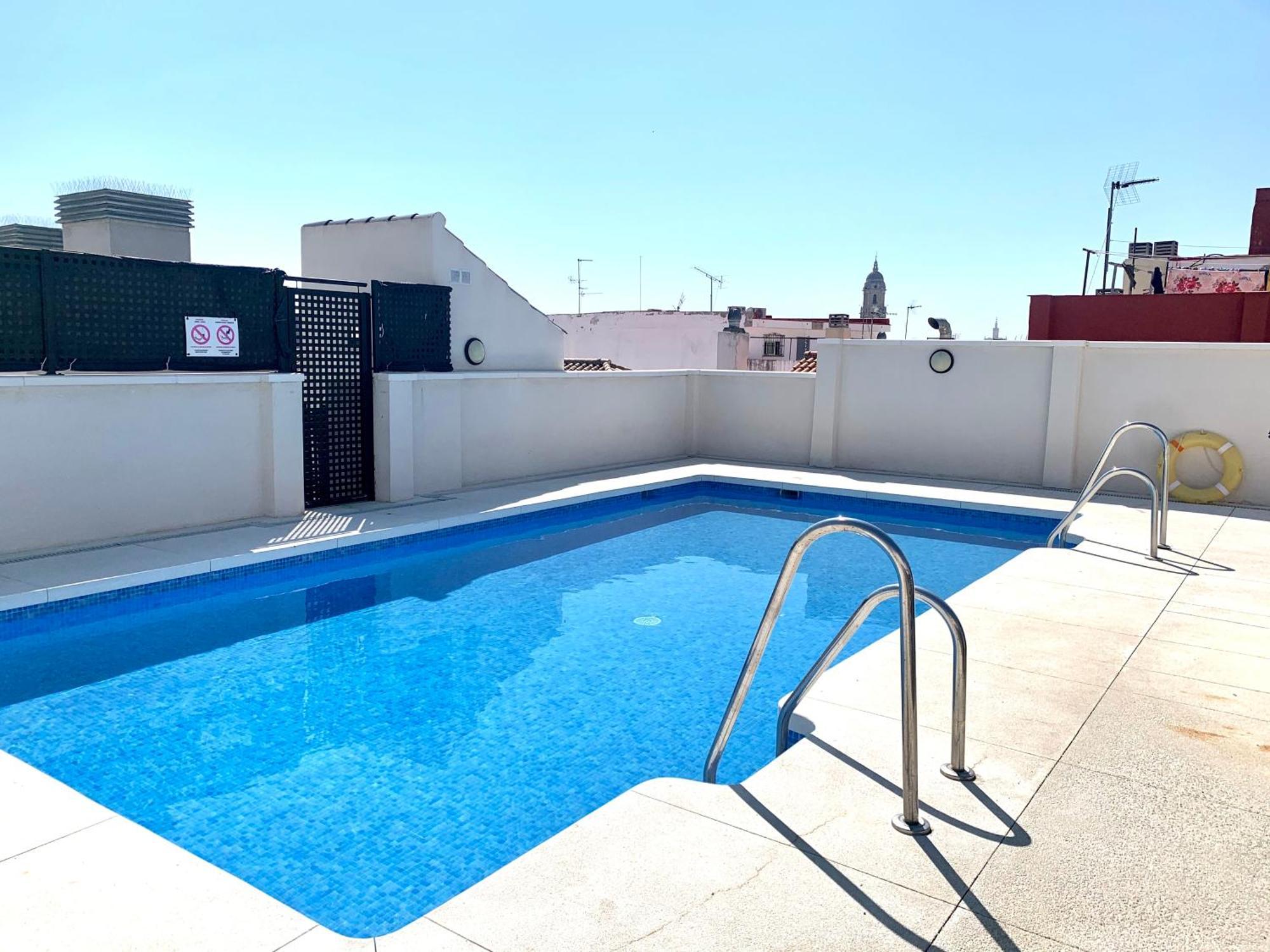 Homely Malaga Refino Loft D4 ภายนอก รูปภาพ
